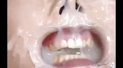 Adembenemend blondine in lingerie Se tienerseksfilms viene