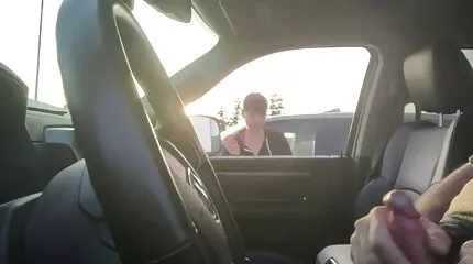 Man neukt gratis seks film jong rondborstig meisje op een leeg strand