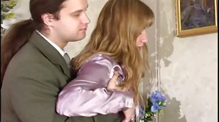 Lesbiennes in kousen plezier elkaar in 69 positie gratis lesbische seksfilms