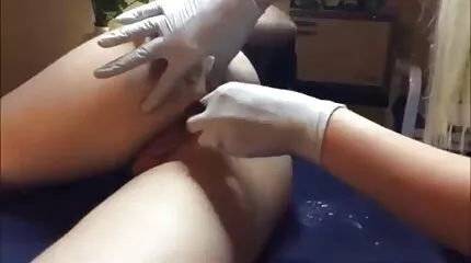 Na de massage, de guy gratis seksfilms maakte de poesje van w